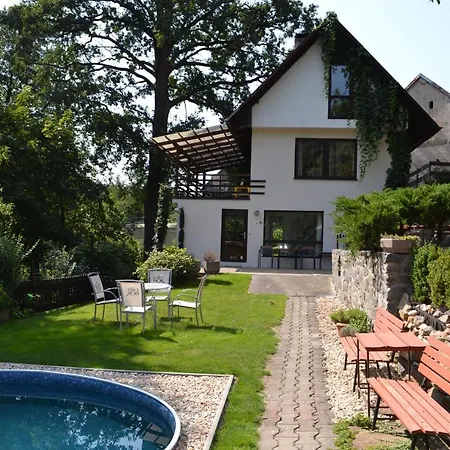 U Dubu Villa Tabor Exterior photo